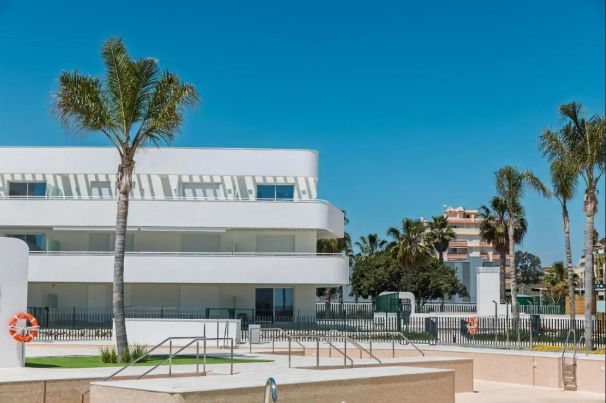 Horus Beach Paradise- Piscina Y Gran Terraza Con Jardin Torre del Mar