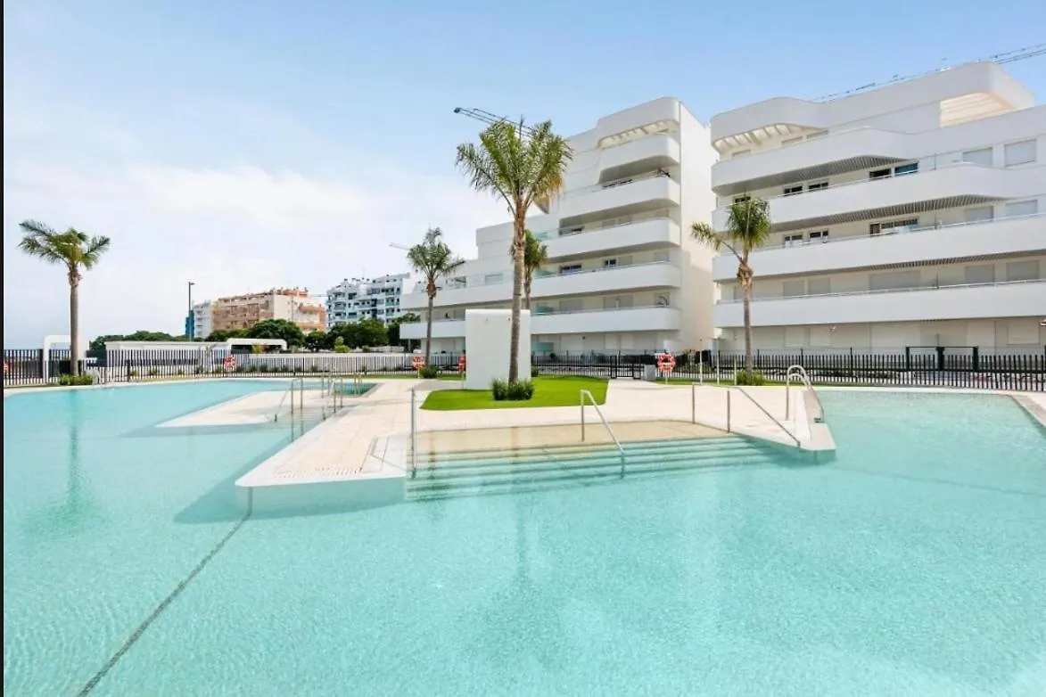 Horus Beach Paradise- Piscina Y Gran Terraza Con Jardin Torre del Mar